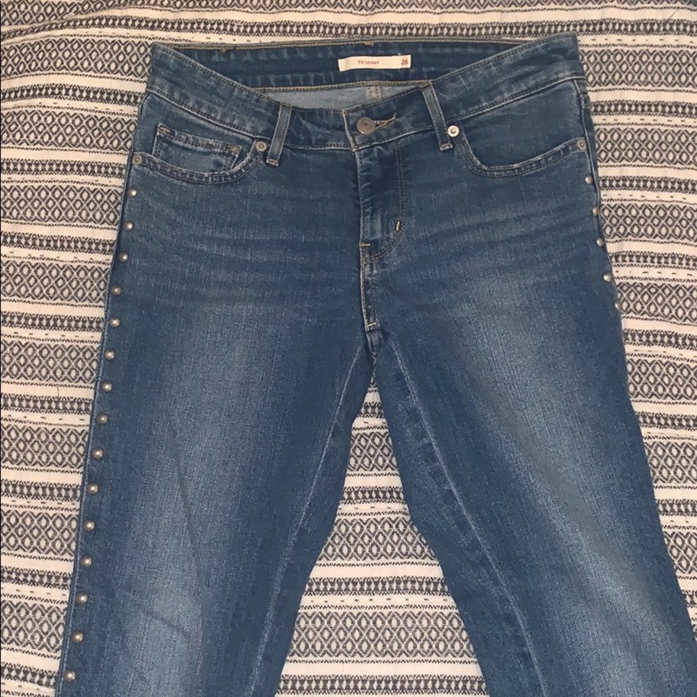 Levi 711 Skinny Jeans with stud detail